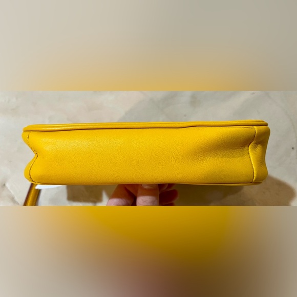 Limited Edition Coach x Disney Yellow Minnie Mouse Wristlet - Picture 9 of 11